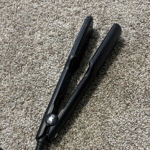 GVP Hair Straightener
